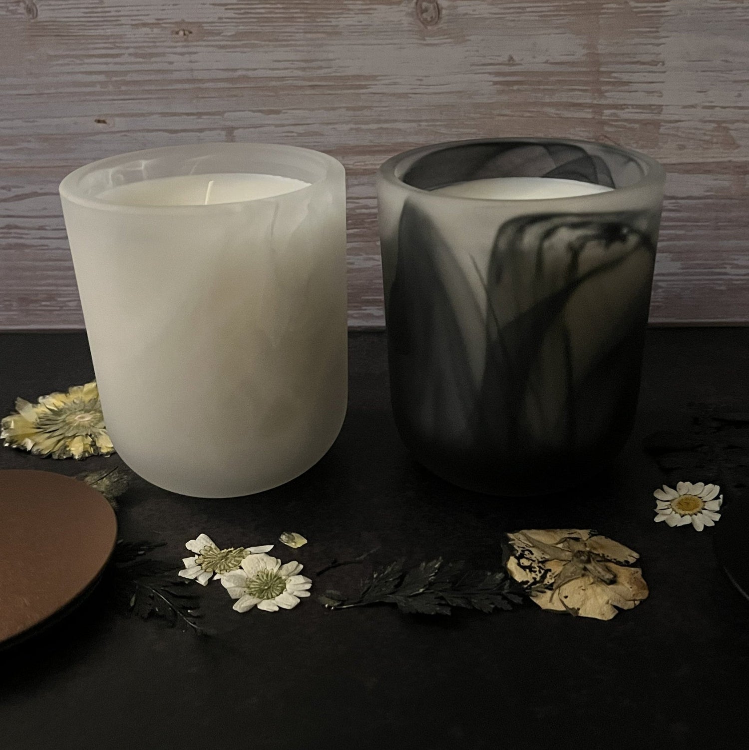 Frosted Swirl Tumbler 10.5 oz Candle- NOW 20% OFF