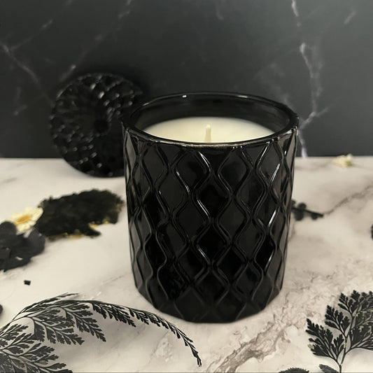 Cardamom & Cream- Embellished Waves 8 oz Candle (Black)