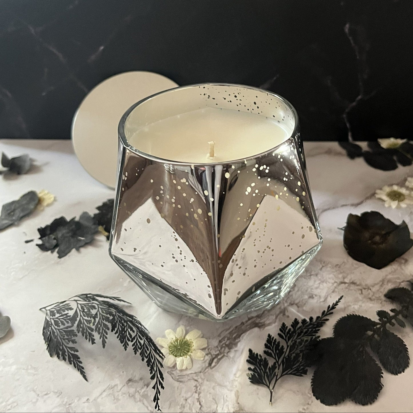 First Snowfall- Chic Hexagon 14.75 oz Candle (Speckled Silver)