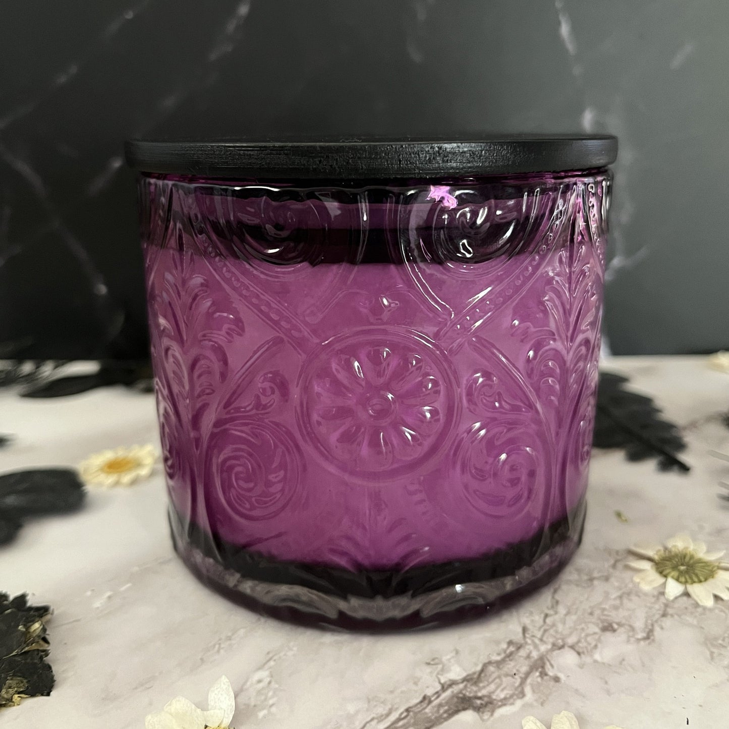 Black Currant & Jasmine- Stately Illuminator 11.5 oz Candle (Purple)