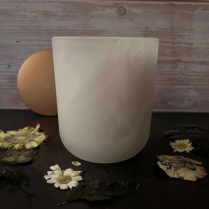 Cardamom & Cream- Frosted Swirl Tumbler 10.5 oz Candle (White)